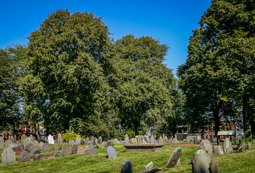 Copp's Hill Burying Ground - Freedom Trail Boston